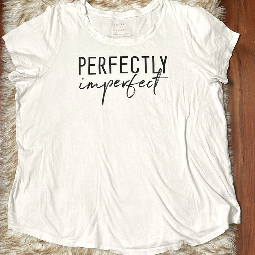 Torrid tee - Picture 2 of 6